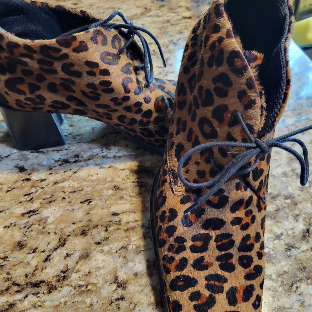 Ankle boots
